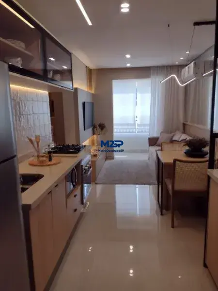 Apartamento em Obras com 2 Dorms varanda e Vaga