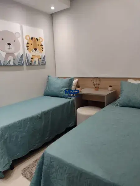 Apartamento em Obras com 2 Dorms varanda e Vaga